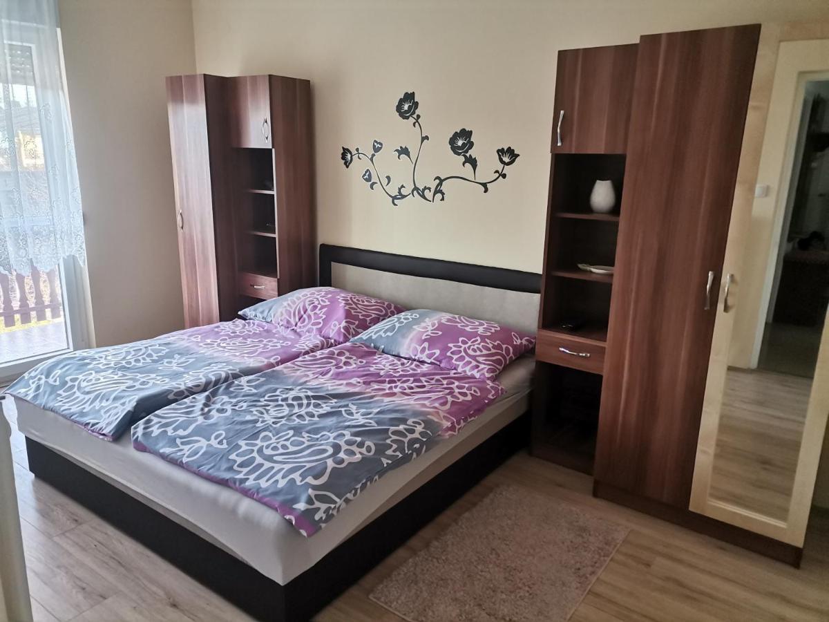 Lea Apartman Гаркань Екстер'єр фото
