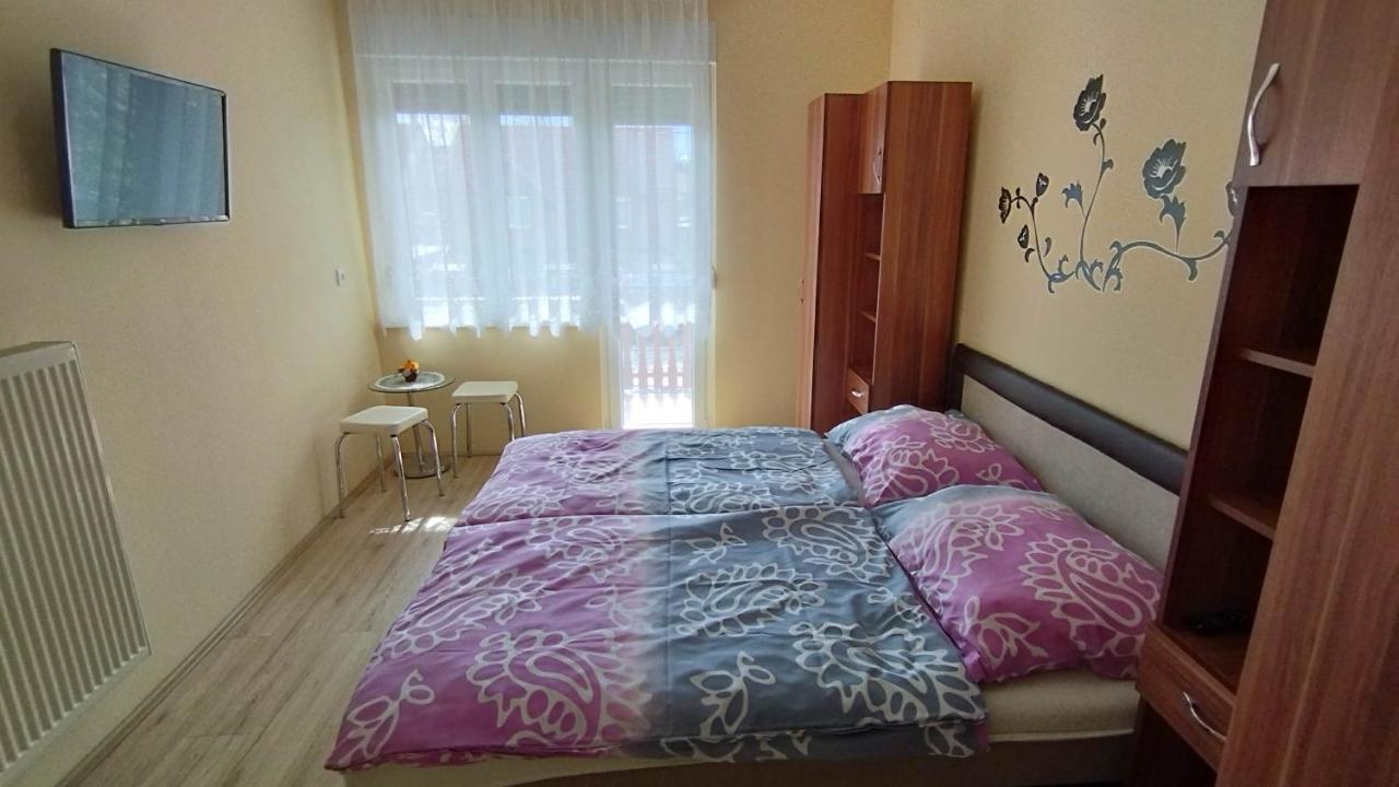 Lea Apartman Гаркань Екстер'єр фото