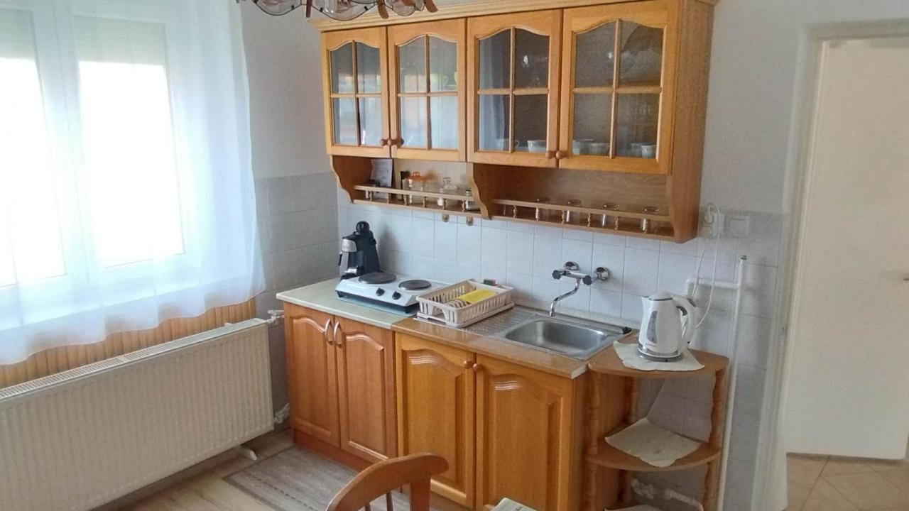 Lea Apartman Гаркань Екстер'єр фото